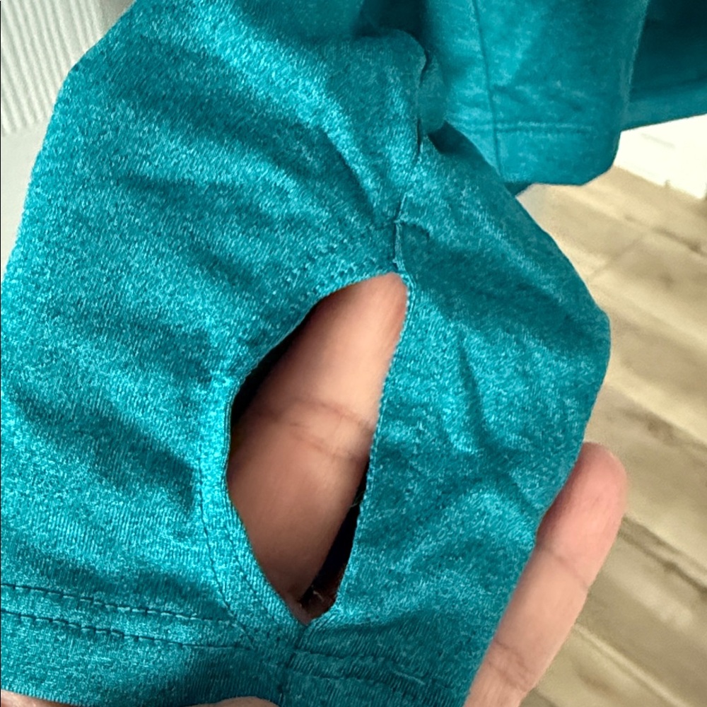 PINK Victoria's Secret Teal Top with White Logo - Picture 4 of 5